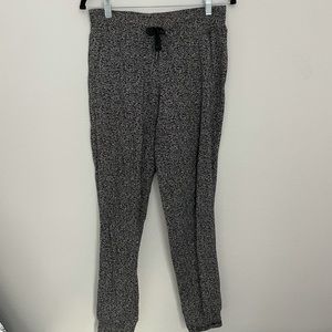 Lululemon Joggers/Sweatpants